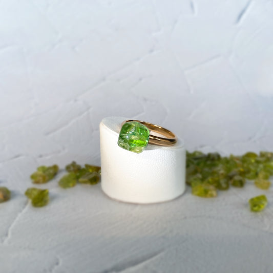 ペリドット リング（クラシック）